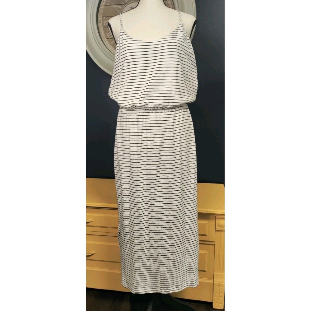 Old Navy Maxi Dress Size Large Black White Striped Sleeveless 100% Cotton EUC